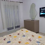 3 In Vlorë