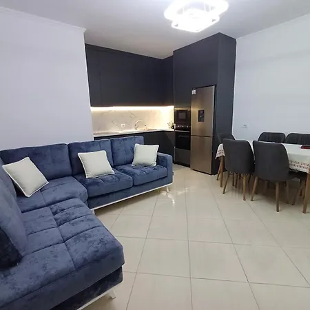3 In Apartment Vlore